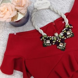 BNWT Multicolored Fashion Necklace